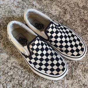 Vans Checkerboard Slip-On!!